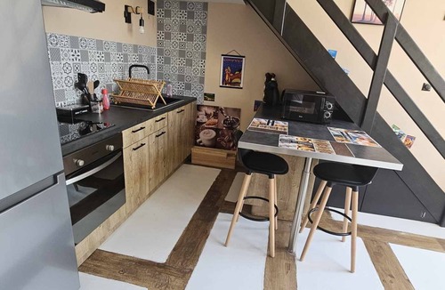 Limoges Apartment | T2 Duplex Chez Leliehome Petit Déjeuner Compris