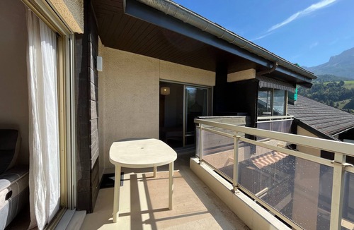 Barcelonnette Apartment | T2 Duplex in Barcelonnette with Park and Garage