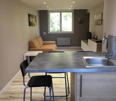 Lalande-Grand Selve Apartment | T2 duplex pour 4 personnes avec parking
