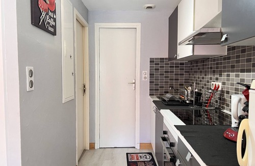 Cauterets Apartment | T2 ensoleillé avec terrasse et vaste jardin commun