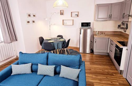 Millau Apartment | t2 hardy