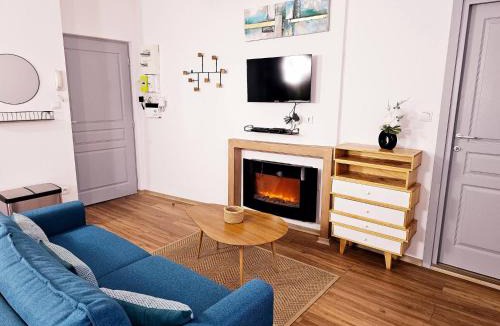Millau Apartment | t2 hardy