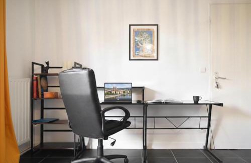 Toulouse North Apartment | T2 Havre de paix avec Bureau & Wifi - Parking privé - Piscine & Salle sport communs