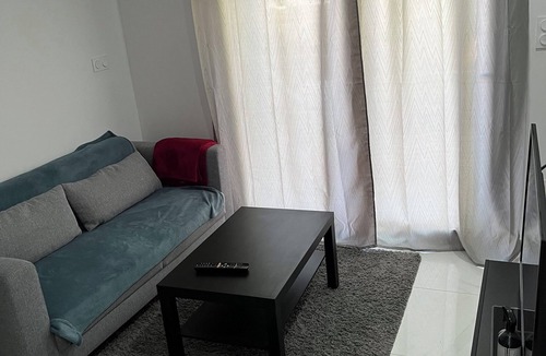 Bagnols-sur-Ceze Apartment | T2 in a quiet villa
