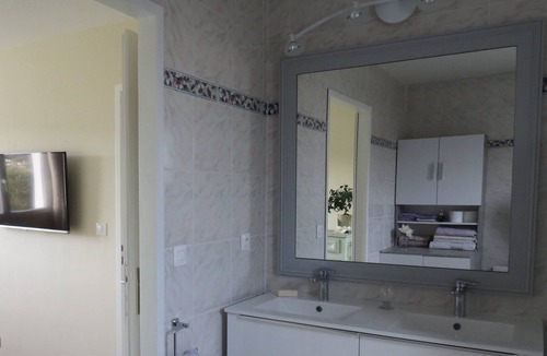 Palaja Apartment | T2 in villa pool gate Carcassonne