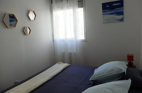 Gambetta Apartment | T2 les pins