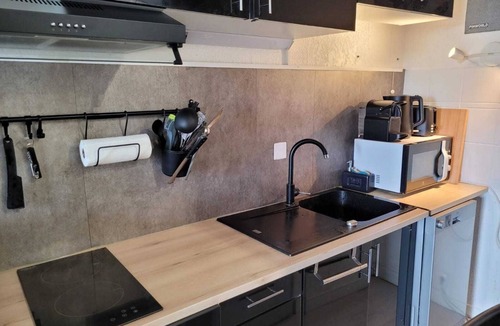 Estanove Apartment | T2 located near the rugby stadium.