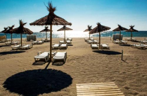Le Grand Large Apartment | T2 Luxe Canet - 50m plage - Séjour romantique & Love room
