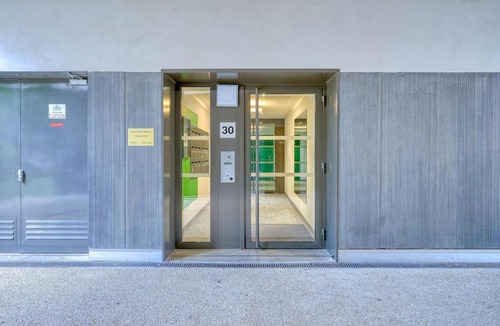 Vitry-sur-Seine Apartment | T2 LUXE proche PARIS TERRASSE PARKING PRIVE