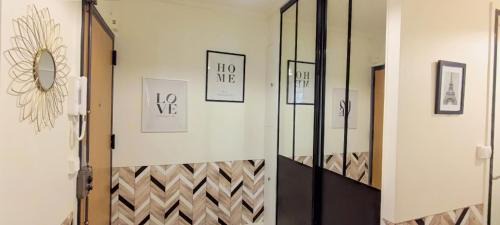 Massy Apartment | T2 Massy TGV by Beds4Wanderlust - proche coulée verte - ideal Pro ou Couple
