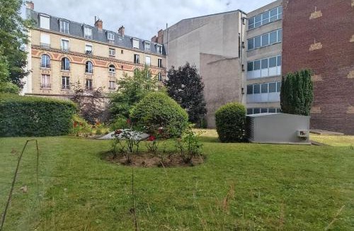 Epinettes Apartment | T2 meublé 1 er étage dans un quartier calme à PARIS 17