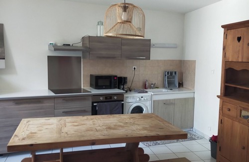 Saint-Agreve Apartment | T2 Meublé au Cœur du Village