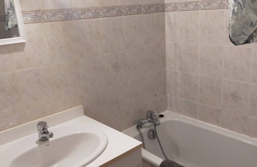 Saint-Agreve Apartment | T2 Meublé au Cœur du Village