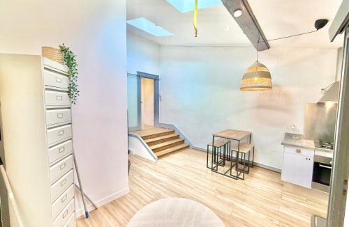 Auch Apartment | T2 Moderne - Vue Cathédrale - 90m2