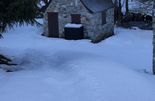 Arras-en-Lavedan Ski Chalet | T2 Mountain Chalet for Ski, Cure, Rando