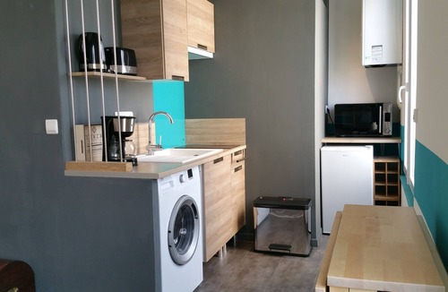 Mont d'Arene Apartment | T2 near center, train station, ARENA, Roosevelt