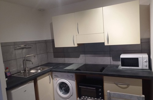 Digne-les-Bains Apartment | T2 near thermal baths, quiet nature