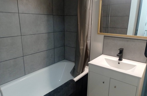 Digne-les-Bains Apartment | T2 near thermal baths, quiet nature