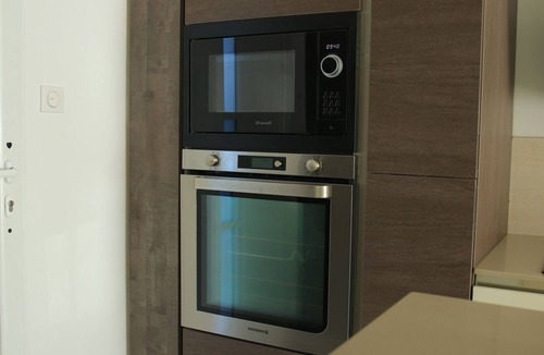 Launaguet Apartment | T2 Netflix, Wifi, Jacuzzi, Sauna and Salt Pool