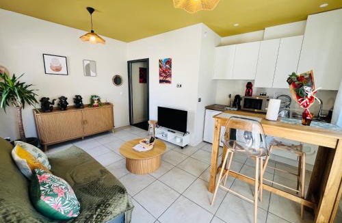 Charnecles Apartment | T2 neuf RDC, Terrasse, Parking privé, Calme