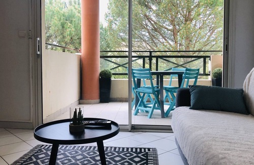 Montboucher-sur-Jabron Apartment | T2 on the Valdaine golf course + Closed private garage