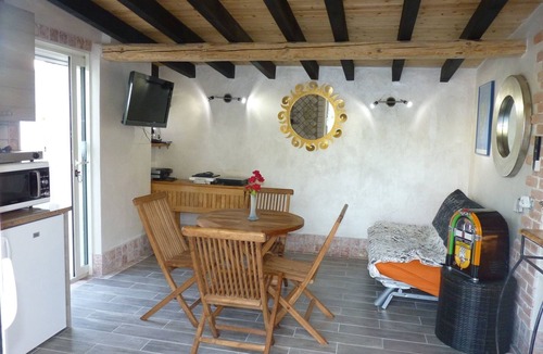 Ventiseri Apartment | T2 Paradisio house, private pool.