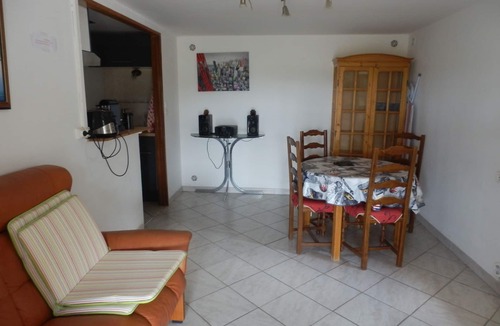 Codolet Apartment | T2 quiet in country house
