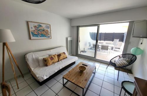 Les Sables d'Olonne Apartment | T2 Rénové avec Terrasse à 200m de la Plage, Proche Commerces - Les Sables-d'Olonne - FR-1-92-814