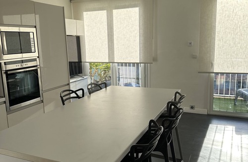 Mediterranee Condo | T2 Refait à Neuf en Juin Moderne
