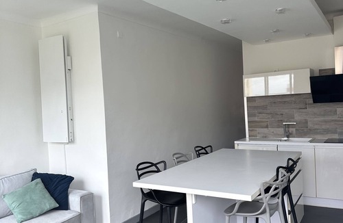 Mediterranee Condo | T2 Refait à Neuf en Juin Moderne