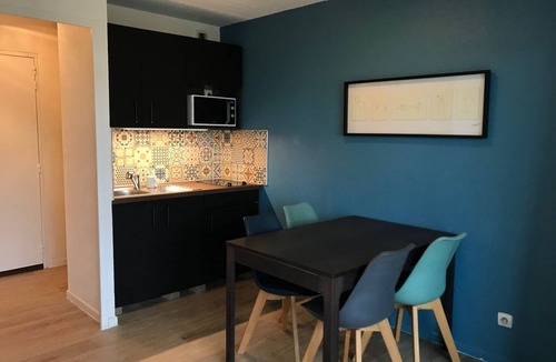 Sete Apartment | T2 refurbished furnished 200m from the beaches