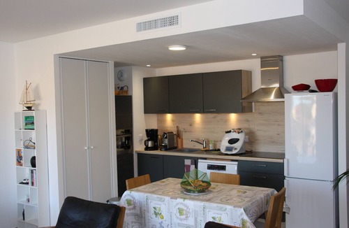 Port-Vendres Apartment | T2 resid.standing, 2 terraces, sea view, park.couvert, wifi, 2' du port classé 3 ⭐