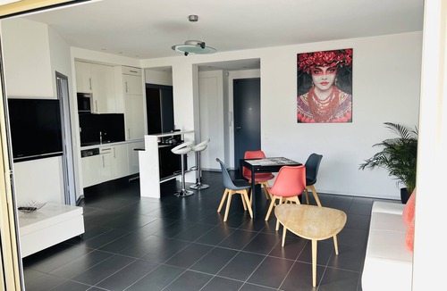 Le Lavandou Apartment | T2 Sea Front 2pers