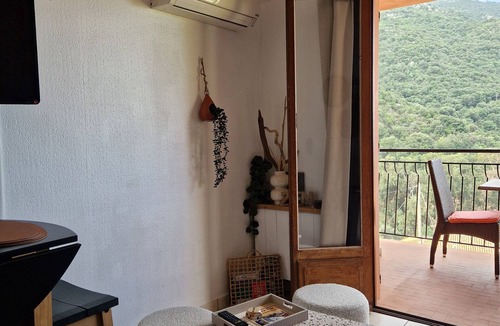 Porto Apartment | T2 sea & mountain view in the heart of the UNESCO-listed Gulf of Porto