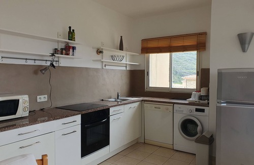 Tizzano Apartment | T2 sea view apartment