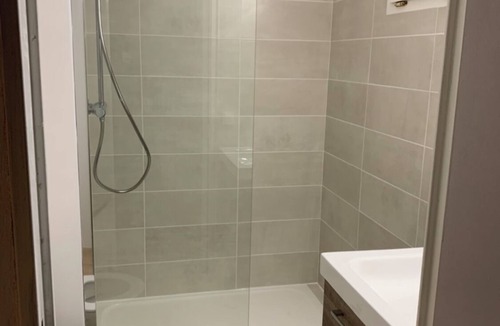 Malo-les-Bains Apartment | T2 sea view - direct beach access - swimming pool residence - parking - Frontignan-Plage