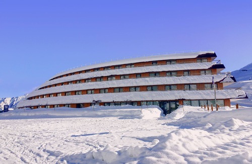 Piau Engaly Condo | T2 ski aux pieds, près du centre du village