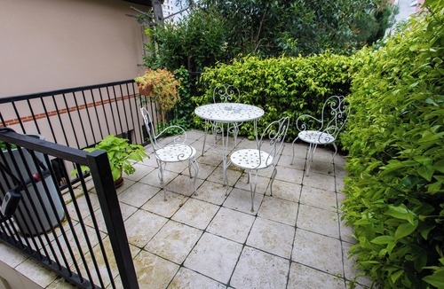 Patte d'Oie Apartment | 🔥 T2 Toulouse Centre St Cyprien Queen Size bed, air conditioning, terrace, quiet, comfort