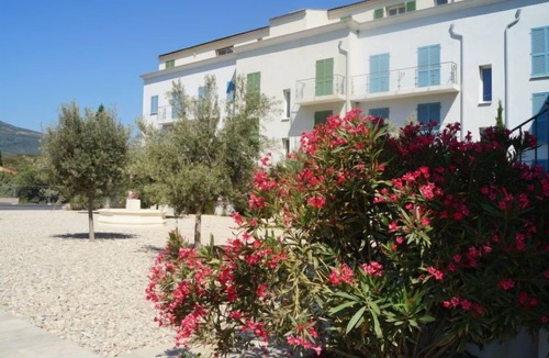 Macinaggio Apartment | T2 vue baie by Interhome