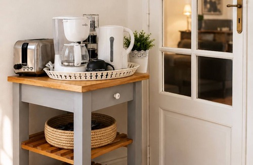 Saint-Quentin Apartment | T2 with lots of character
