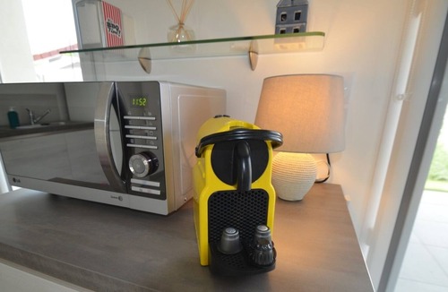 Voiron Apartment | T2 with Zen terrace and closed garage