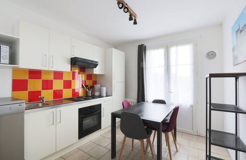 Saint-Cyr-sur-Loire Apartment | T3 10 minutes from Tours