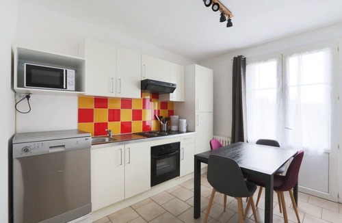 Saint-Cyr-sur-Loire Apartment | T3 10 minutes from Tours