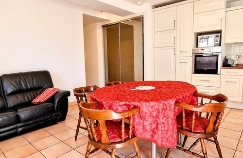 Banyuls-sur-Mer Apartment | T3 50m from beach, air-conditioned, Banyuls-sur-Mer