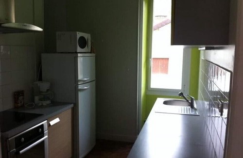 Ax-les-Thermes Apartment | T3 85m2 ds villa coecilia with garden 300m thermal baths cable cars Ax les Thermes