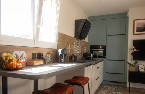 Villeneuve-les-Maguelone Apartment | T3 apartment, ideally located just 2 km from the magnificent beach.