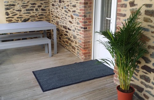 Saint-Benoit-des-Ondes Apartment | T3 apartment with terrace