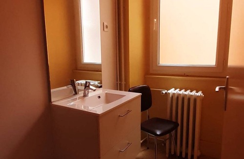 Cauterets Apartment | T3 Apartment for 4 near the thermal baths in Cauterets