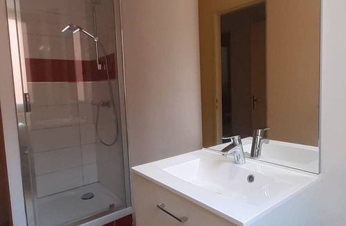 Cauterets Apartment | T3 Apartment for 4 near the thermal baths in Cauterets