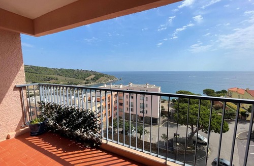 Banyuls-sur-Mer Apartment | T3 Apartment in Banyuls-sur-Mer, loggia, secure parking